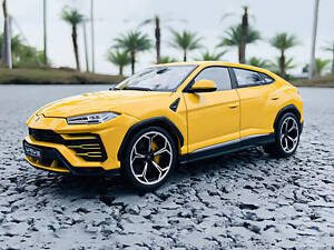Модель автомобіля Lamborghini Urus Maisto 1:24 — металева колекційна машинка з відкривними дверима та гумовими колесами
