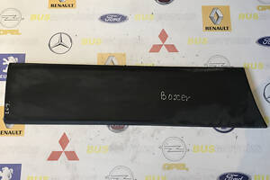 Молдинг (накладка декоративная, листва) передней левой двери Peugeot Boxer 2002-2006 1304013070