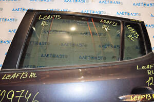 Молдинг дверь-стекло центральный задний левый Nissan Leaf 13-17 мат