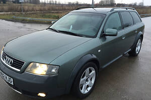 Молдинг лобового скла на Audi A6 C5 Allroad