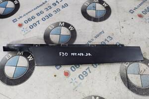 Молдинг на двери BMW 3-Series F30 перед. лев. (б/у)