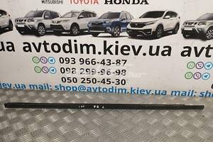 Молдинг стекла двери внешний передний левый 72450S4N003 Honda HR-V 1 1998-2006