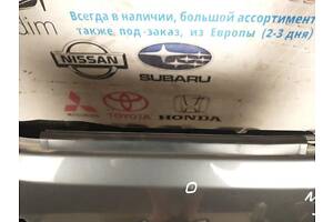 Молдинг стекла наружный задний правый 82820EB320 Nissan Navara D40 2005-2014