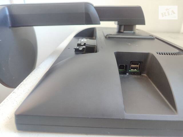 Монитор LG 23MB35PY-B / 23' (1920x1080) IPS / USB-Hub, VGA, DVI, DisplayPort, Audio / Встроенные колонки 2x 1W / VESA 75 - Фото 6