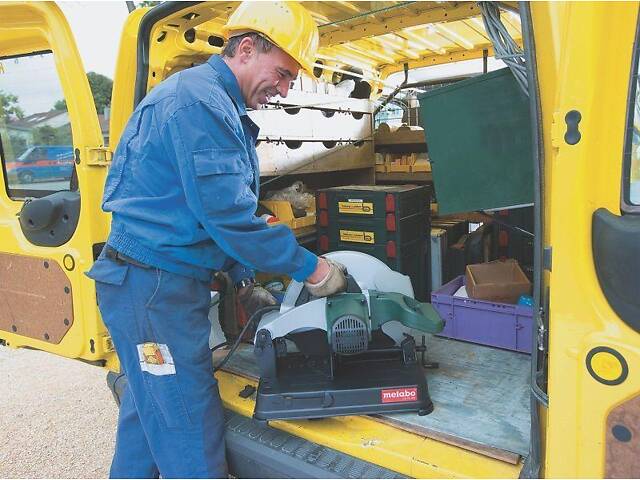 Монтажна пила по металу (труборіз) Metabo CS 23-355 пила торцювальна по металу, відрізний верстат (602335000) - Фото 7