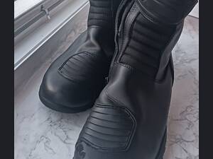 Моточоботи мотоботи