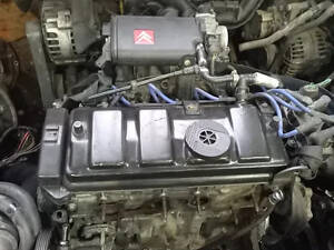 Мотор двигатель двигатель Пежо Ситроен 1.4 KFX Берлинго Партнер