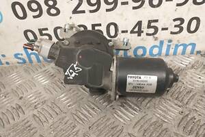 Мотор склоочисника лобового скла праве кермо 8511005050 Toyota Avensis T25 03-09