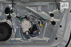 Мотор стеклоподъёмника передней правой двери для VW Tiguan 2012-2017 (5N0959702GZ09)