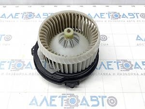 Мотор вентилятор печки Chrysler 200 15-17