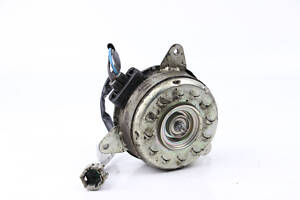 Моторчик диффузора кондиционера 2.5 Mazda 6 (GJ) 2012- PE1115150