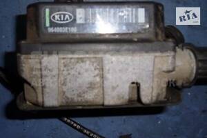 Моторчик круиз контроля Kia Sorento 3.5 V6 2002-2009 96400-3e100