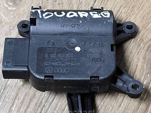 Моторчик сервоприводі пічки VW Touareg 2002-2010 0132801320, 52495223