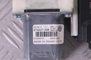 Моторчик стеклоподъемника комплектный правый VOLKSWAGEN PASSAT B7 2010-2015 3C0959703