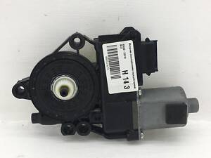 Моторчик склопідйомника передній правий HYUNDAI I40 2011-2015 82460-3Z010