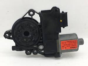 Моторчик склопідйомника задній правий HYUNDAI I40 2011-2015 83460-3Z010