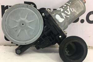 Моторчик склопідйомника задній правий TOYOTA RAV4 CA30W 2005-2010 8572035140