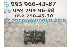 Моторчик заслонки печки 2 2S96030820 Honda HR-V 1 1998-2006