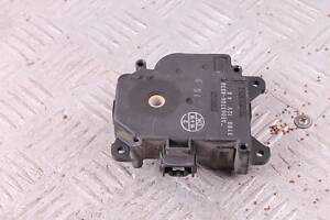 Моторчик заслонки печки Mitsubishi Galant, 2003-2012, 9 поколение AE0637008330