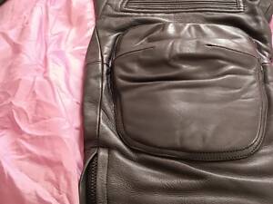 Мотоштани шкіра