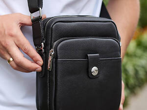 Чоловіча шкіряна універсальна сумка 24х20х8, барсетка зі шкіри, сумочка для чоловіків з регулюванням ручки, чорна