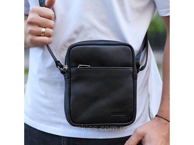 Чоловіча сумка через плече, гладкая кожа 20х16х6, месенджер для міста, барсетка для телефону та документів, чорна - Фото 1