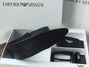 Мужской подарочный набор ремень+ две пряжки ARMANI