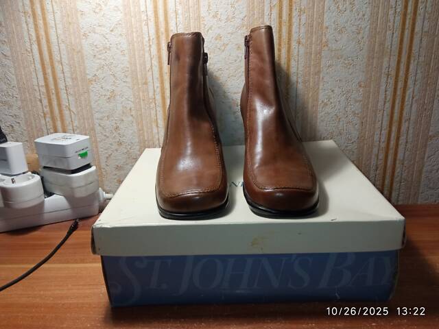 Эксклюзивные Новые Кожаные Полуботинки / Ankle Boots St. John's Bay Размер 8M US / 38 - 38,5 UA / 25 см из США - Фото 2