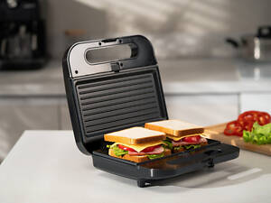 Мультимейкер 5в1 Ardesto SM-H500B 700 Вт черный