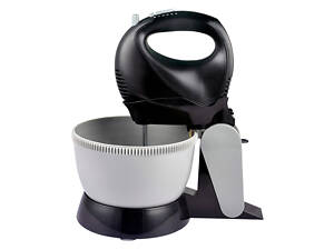 Міксер з чашею Maestro 600Вт (MR-550)