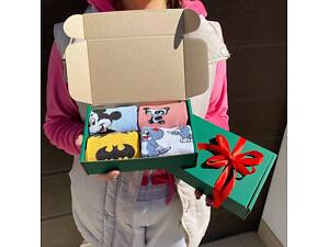 Набір жіночих мультяшних шкарпеток 36-41 4 пари у коробці та із стрічкою