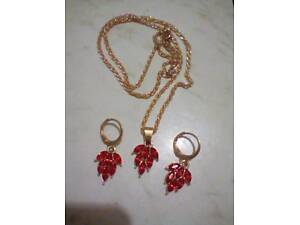 Набор украшений серьги и цепочка с кулоном