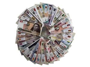 Набор из 52 различных купюр, Банкноты мира, Настоящие деньги из разных стран в индивидуальных упаковках с QR-кодами