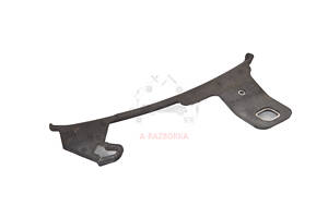 Накладка арки колеса правая AUDI S4 8W0853828