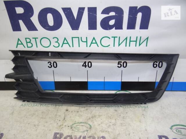 Накладка бампера пер. ліва Skoda RAPID 2012-2019 (Шкода Рапид), БУ-257881