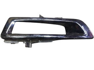 Накладка бампера переднего левая под ПТФ LR061234 LAND ROVER Discovery Sport 14-