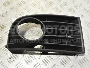 Накладка бампера под птф правая VW Golf (V) 2003-2008 1K0853666B