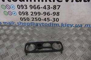 Накладка блока отопителя MR360184 Mitsubishi Pajero Sport 1996-2008