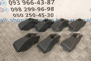 Накладка болтов сидений передняя MR966082 Mitsubishi Grandis 2003-2008