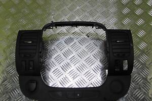 Декоративна накладка на торпедо Renault Trafic III, Opel Vivaro III (2014-2020), 682607479R