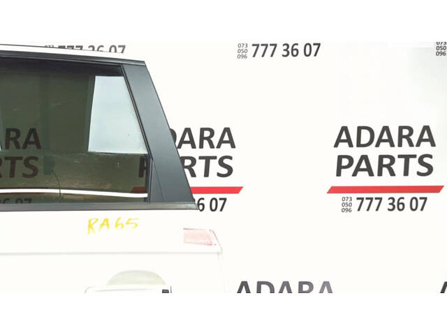 Накладка двери задней левой боковая задняя для Audi Q7 Premium Plus 2009-2015 (4L0839903A1P9)