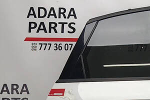 Накладка двери задней правой боковая задняя для Audi A4 Ultra Premium 2016-2019 (8W5839904A5FQ)