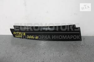 Накладка дверей задньої правої Skoda Octavia (A7) 2013 5E9839904 84