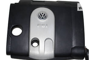 Накладка двигателя декоративная 03C129607N VW Golf V 03-09