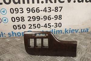 Накладка кнопок на торпеде 66050AE030 Subaru Legacy 1998-2002