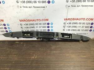 Накладка кришки багажника (Бленда) BMW 3-Series E46 8208504 11881