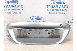 Накладка кришки багажника Mitsubishi Lancer 2003-2007 MN161236HA (Арт.18189)