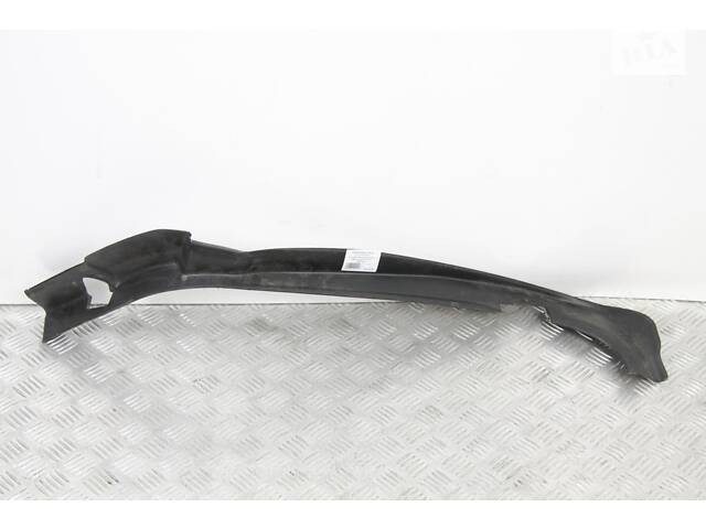 Накладка крышки багажника левая Lexus RX (AL10) 2009-2015 6445848020