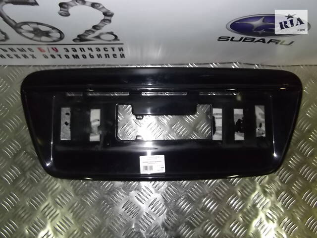 Накладка крышки багажника Mitsubishi Lancer X 2007-2013 5817A099