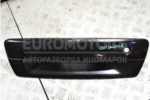 Накладка кришки багажника Mitsubishi Outlander 2003-2006 MN175068